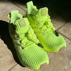 💚Ivy Park Adidas Sneakers 💚